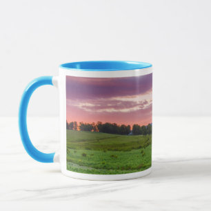 USA, West Virginia, Davis.Horizontal Tasse