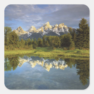 USA, Wyoming, Grand Teton Nationalpark. Grand 2 Quadratischer Aufkleber