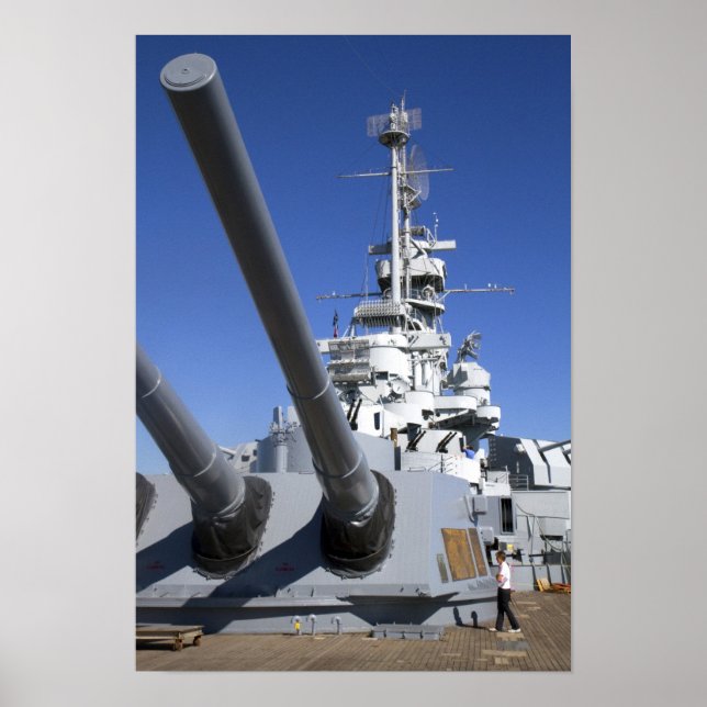 USS Alabama Battleship in Battleship Memorial Poster (Vorne)