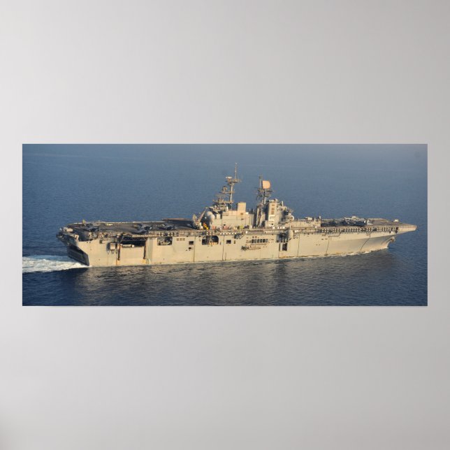 USS Bataan (LHD 5) Poster (Vorne)