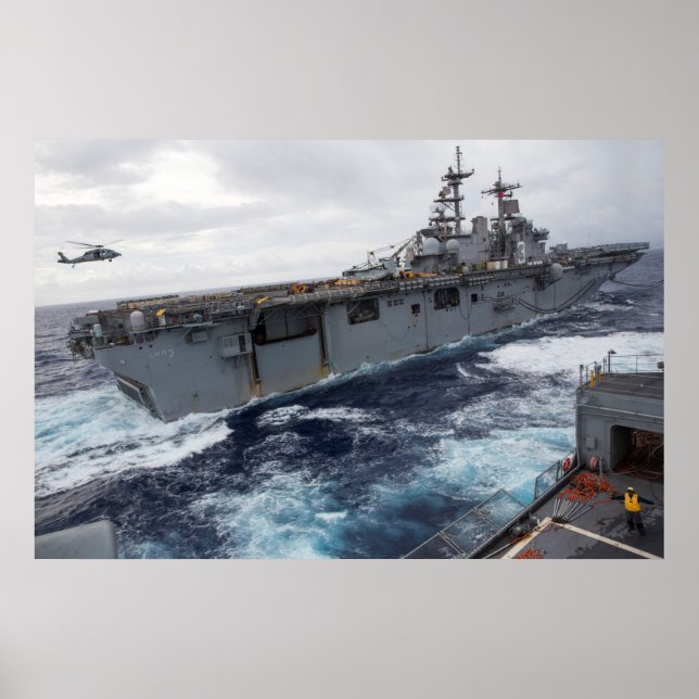 USS Kearsarge (LHD 3) Poster (Vorne)