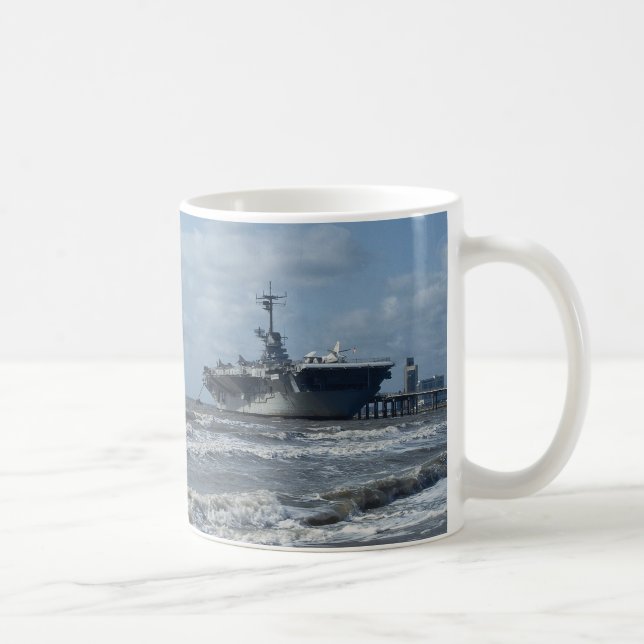 USS Lexington Tasse (Rechts)