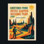 Utah – Bryce Canyon National Park Retro 1930s Postkarte<br><div class="desc">Utah – Bryce Canyon National Park Retro 1930s Travel Postcard Art, Colorful Mid-Century Style Graphic Design Souvenir Description: Send a splash of vintage adventure with this colorful retro travel greeting featuring the breathtaking beauty of Bryce Canyon National Park in Utah. Inspired by the bold graphics and wanderlust spirit of classic...</div>