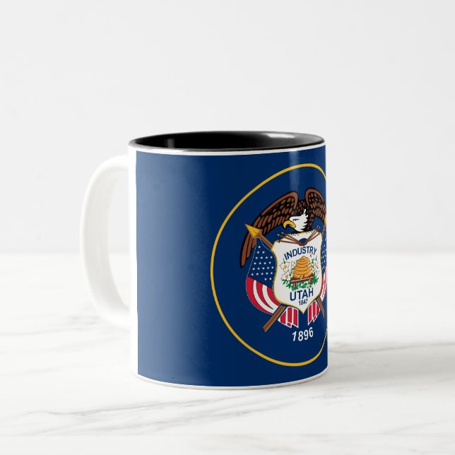 Utah-Flagge Zweifarbige Tasse (Vorderseite Links)