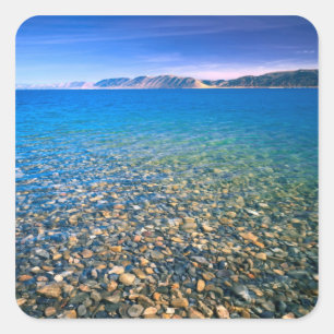 UTAH. USA. Das klare Wasser des Bear Lake offenbar Quadratischer Aufkleber
