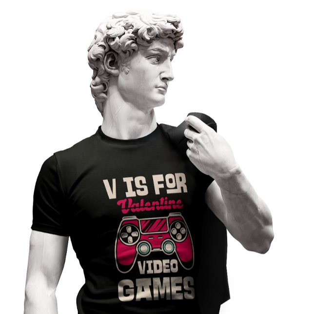 V ist für Videospiele T-Shirt (Von Creator hochgeladen)