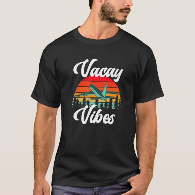 Vacay Vibes Retro Beach Vacation Sommer Quote Airp T-Shirt (Vorderseite)