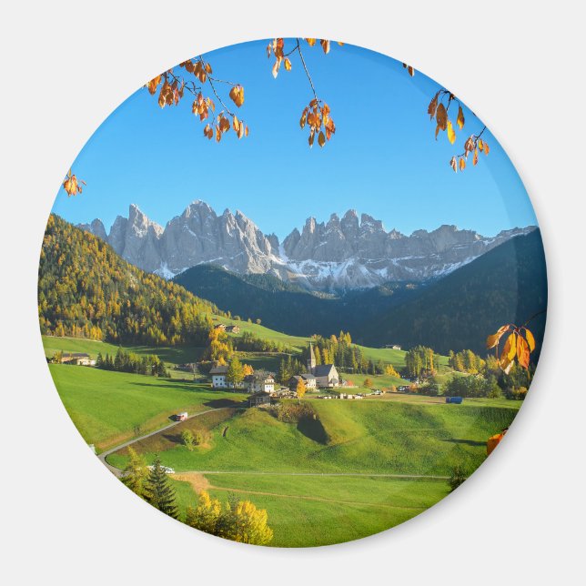 Val di Funes mit Herbstblättern und Rundmagneten Magnet (Vorne)