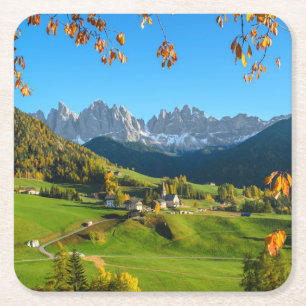 Val Di Funes-Tal mit Herbst verlässt Untersetzer