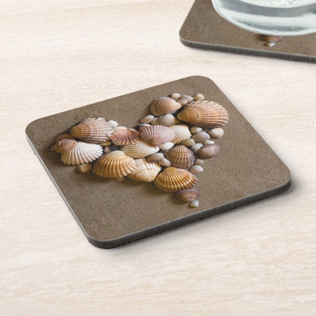 Valentine-Herz gemacht mit Muscheln Untersetzer (Linke Seite)