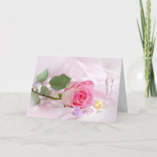 Valentine Pink Rose und Süßigkeiten Feiertagskarte