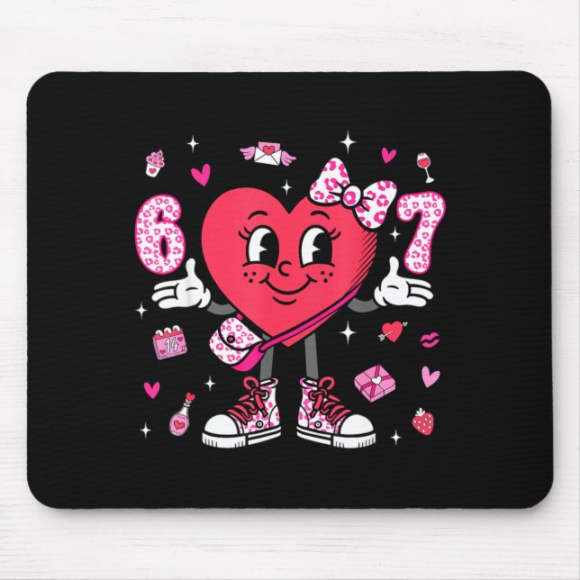 Valentine’s Day Funny 67 Meme Six Seven 6 7 Valent Mousepad (Vorne)