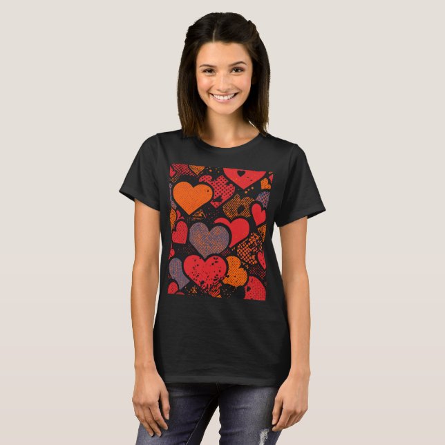 Valentine’s Day Heart Pattern – Retro Pop Art T-Shirt (Vorne ganz)