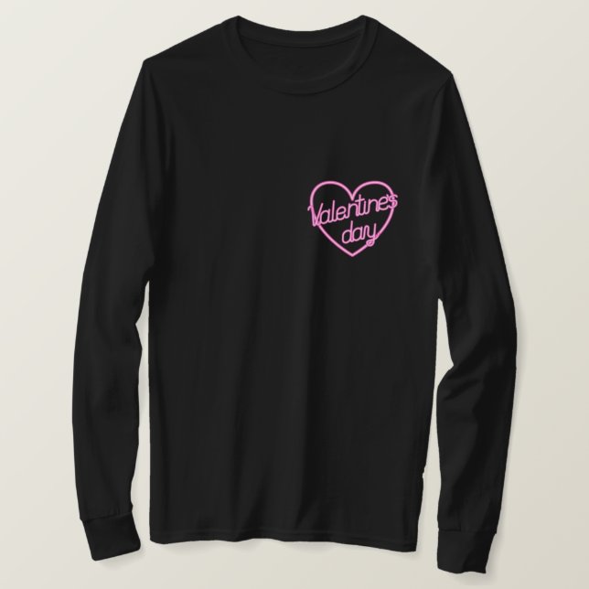 Valentine’s Day Love Shirt – Romantic Aesthetic (Design vorne)