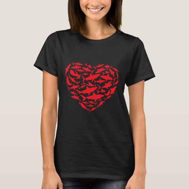 Valentine Sharks Heart Sea Animal Lover Ocean Wild T-Shirt (Vorderseite)