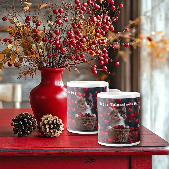 Valentine's Day Calico Kitten Red Hearts Candy Jumbo-Tasse (Von Creator hochgeladen)