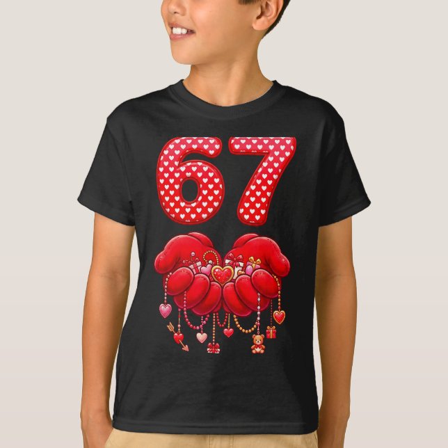 Valentines Day Funny 67 Six Seven Valentine Heart  T-Shirt (Vorderseite)