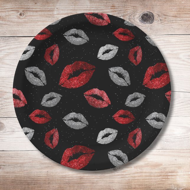 Valentines Red Silver Glitter Lips on Black  Pappteller (Von Creator hochgeladen)