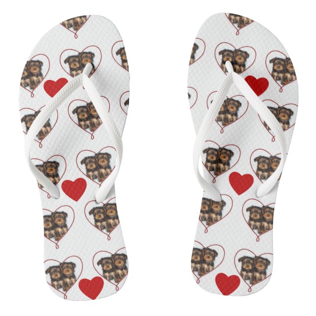 Valentines Yorkie Welpen Flip Flops (Fußbett)