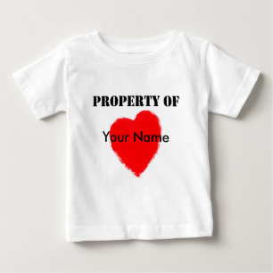 Valentinsgruß-Eigentum von Baby T-shirt