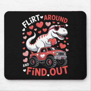 Valentinstag-Dinosaurier-Monstertruck flirtet heru Mousepad