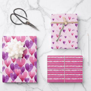 Valentinstag gemustertes Wasserfarbenherz Geschenkpapier Set