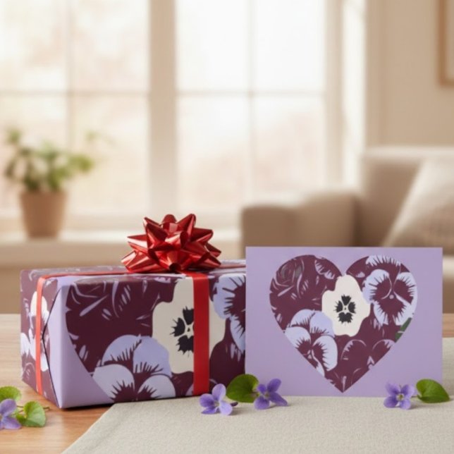 Valentinstag-Geschenkpapier Veilchenherz Geschenkpapier (Von Creator hochgeladen)