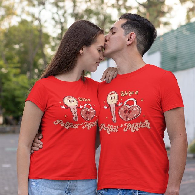 Valentinstag Lock und Key Funny Graphic T-Shirt (Von Creator hochgeladen)