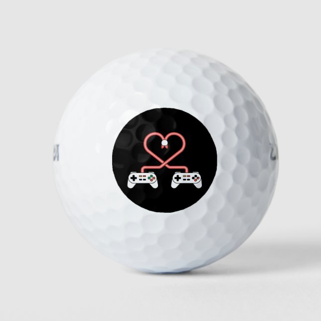 Valentinstag mit Videospielern mit Herzreglern Golfball (Vorderseite)