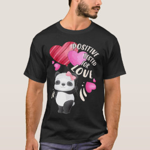 Valentinstag Panda Bär mit Herzen T-Shirt