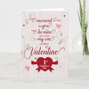 Valentinstag Romantisches und zartes rotes Herz Feiertagskarte
