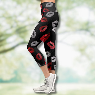 Valentinstag Rot Silber Glitter Lippen auf Schwarz Capri Leggings