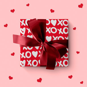 Valentinstag rot weiß xo Herzen Liebesmuster Geschenkpapier