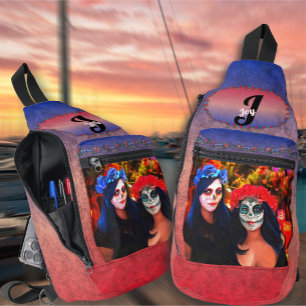 Vallarta Catrinas mit Blume & Kerzen 1718 Crossbody Bag