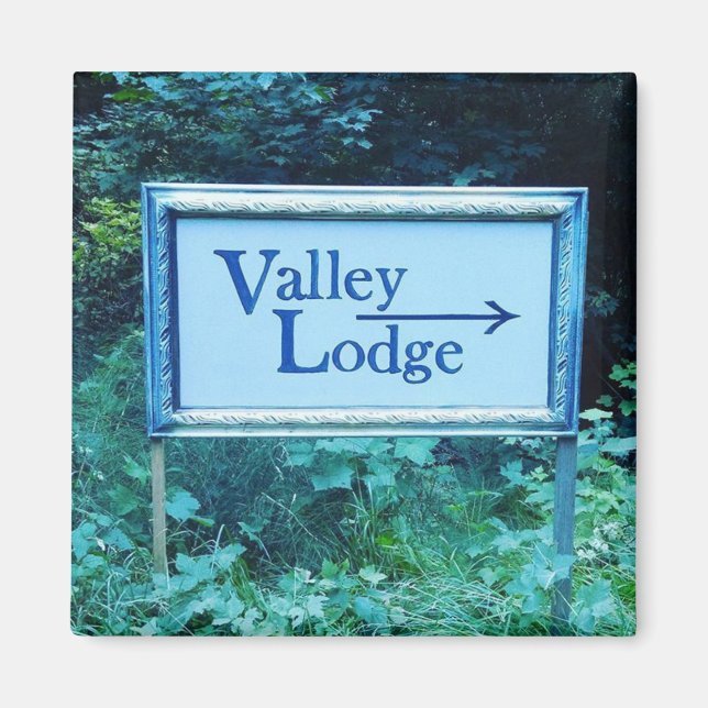 Valley Lodge Magnet (Vorne)