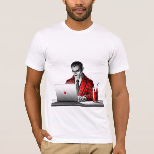 Vampir arbeitet von zu Hause aus - Lustiger Tech-H T-Shirt