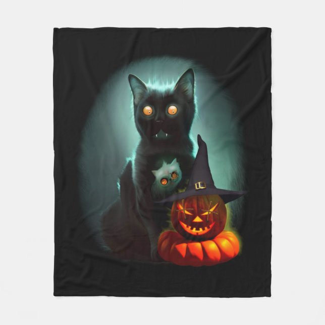 Vampire Cat and Wizard Pumpkin Halloween Surreal Fleecedecke (Vorderseite)