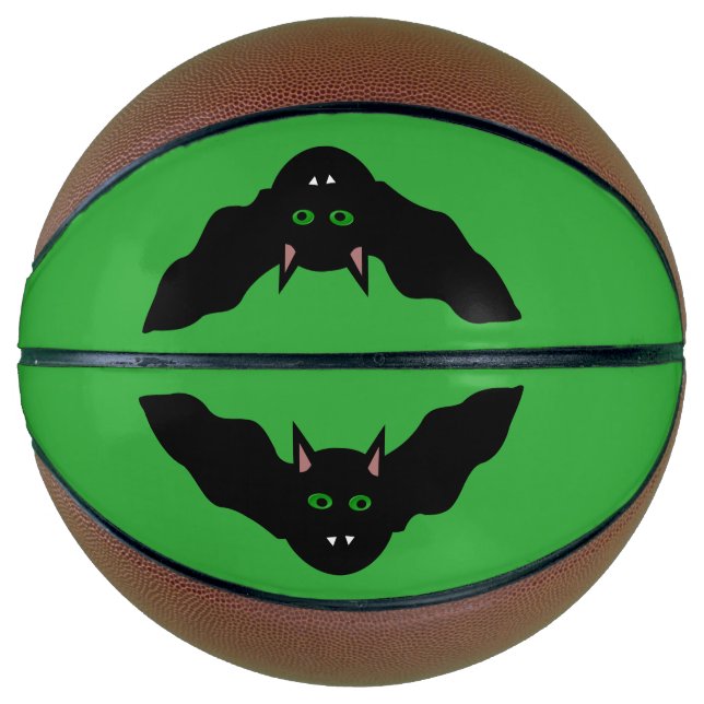 Vampire Cat Faced Bat Halloween Basketballs (Vorderseite)