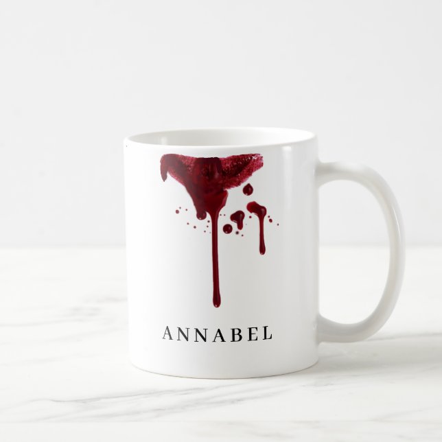 Vampirs dunkelroter Lipstick-Fleck mit Blut Kaffeetasse (Rechts)