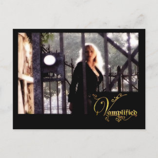 Vamplified® Crucified Postkarte