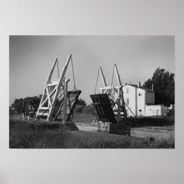 Van Gogh Bridge, Arles, c.1850-1960 Poster (Vorne)