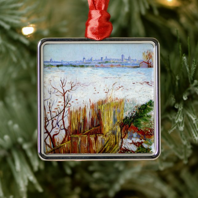 Van Gogh-Schneelandschaft mit Arles im Hintergrund Ornament Aus Metall (Baum)