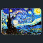Van Gogh Starry Night Fine Art Magnet<br><div class="desc">Starry Night,  das berühmteste Gemälde des niederländischen Post-Impressionisten Meisters Vincent van Gogh. Ein einsamer Zypressenbaum,  ein schlafendes Dorf und ein Himmel,  der mit Sternen herumwirbelt. Postimpressionismus Christliche religiöse spirituelle inspirierende Kunst Malerei.</div>