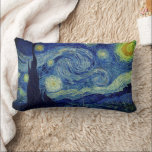 Van Gogh Starry Night Lendenkissen<br><div class="desc">Das "The Starry Night"-Kunstwerk von Vincent Van Gogh ist auf diesem Kissen aus Lumbalstahl zu sehen. Ein Nachthimmel,  so lebendig mit prächtigen Wirbel! **Karo mit diesem Design in unserem Shop verbundene Produkte heraus und entdecken Sie phantastischere Möglichkeiten mit diesem wunderbaren Bild: https://www.zazzle.com/collections/arty_gifts_for_the_van_gogh_fan_in_your_life-119079521028472120?rf=238919973384052768</div>