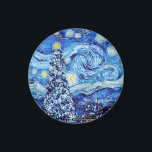 Van Gogh - The Starry Night - White Christmas Post Magnet<br><div class="desc">Dieses Design zeigt eine Weihnachtsthema Adoption des klassischen Ölgemäldes "The Starry Nigh" von Vincent Van Gogh - dem niederländischen Maler,  der weithin als einer der beststen Maler aller Zeiten gilt.</div>