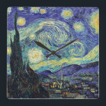 Van Gogh's Starry Night Quadratische Wanduhr<br><div class="desc">Van Goghs Meisterwerk: Starry Night.Die Starry Night ist ein Öl auf Leinwand des niederländischen postimpressionistischen Malers Vincent van Gogh. Im Juni 1889 gestrichen,  zeigt es den Blick von der Ostseite seines Asylzimmers in Saint-Rémy-de-Provence,  kurz vor Sonnenaufgang,  mit einem idealisierten Dorf.</div>