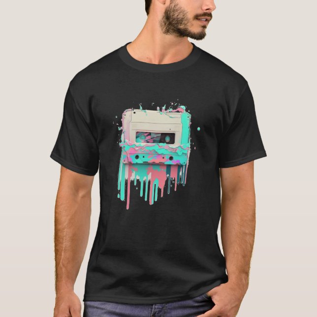 Vaperwave Aesthetic Glitch Cassette Tape Retrowave T-Shirt (Vorderseite)
