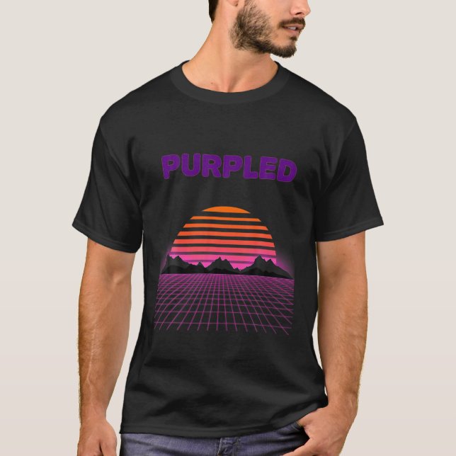 Vaporwave-Merch T-Shirt (Vorderseite)