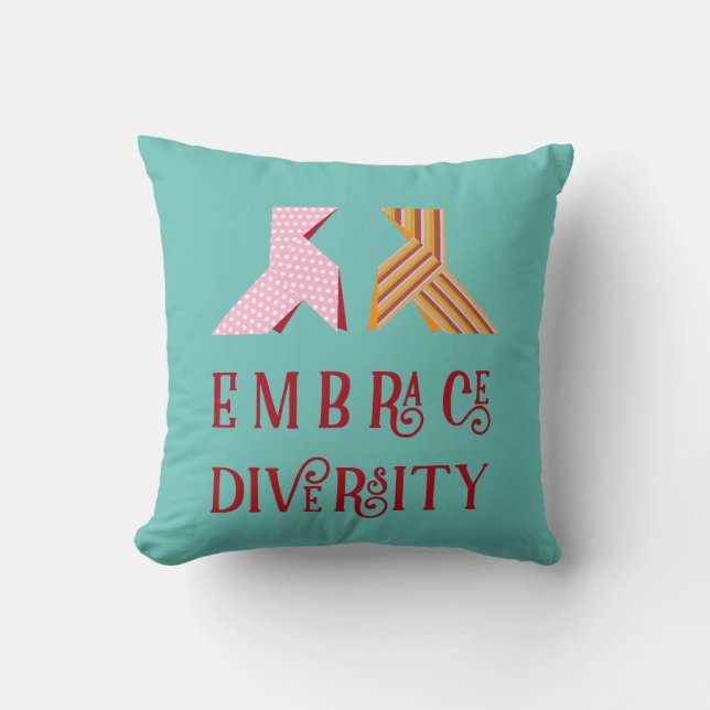 Various Paper Bow Couple Embrace Diversity Quote Kissen (Vorderseite)