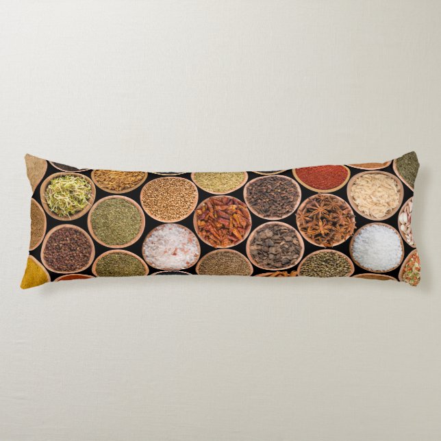 Various spices and food ingredients seitenschläferkissen (Vorderseite)